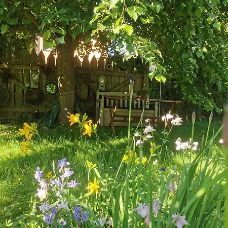Apartment Gartenwohnung Paulsdorf *