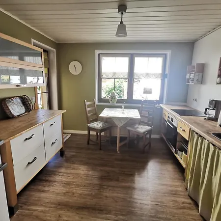 Gartenwohnung Paulsdorf *